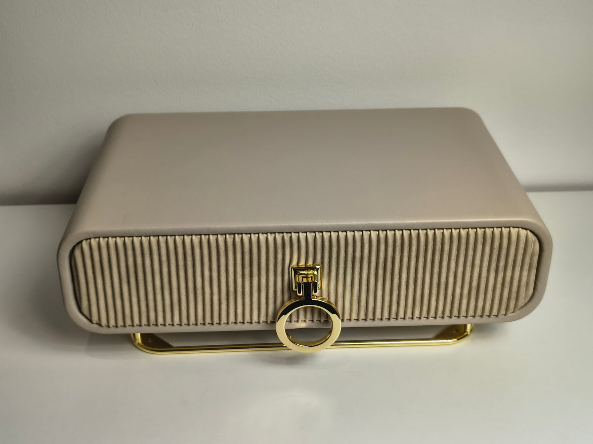 Jewelry case black Jewelry box